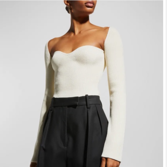 Lola Rae Fashion White Long Sleeve Sweetheart Knit top - Picture 1 of 3